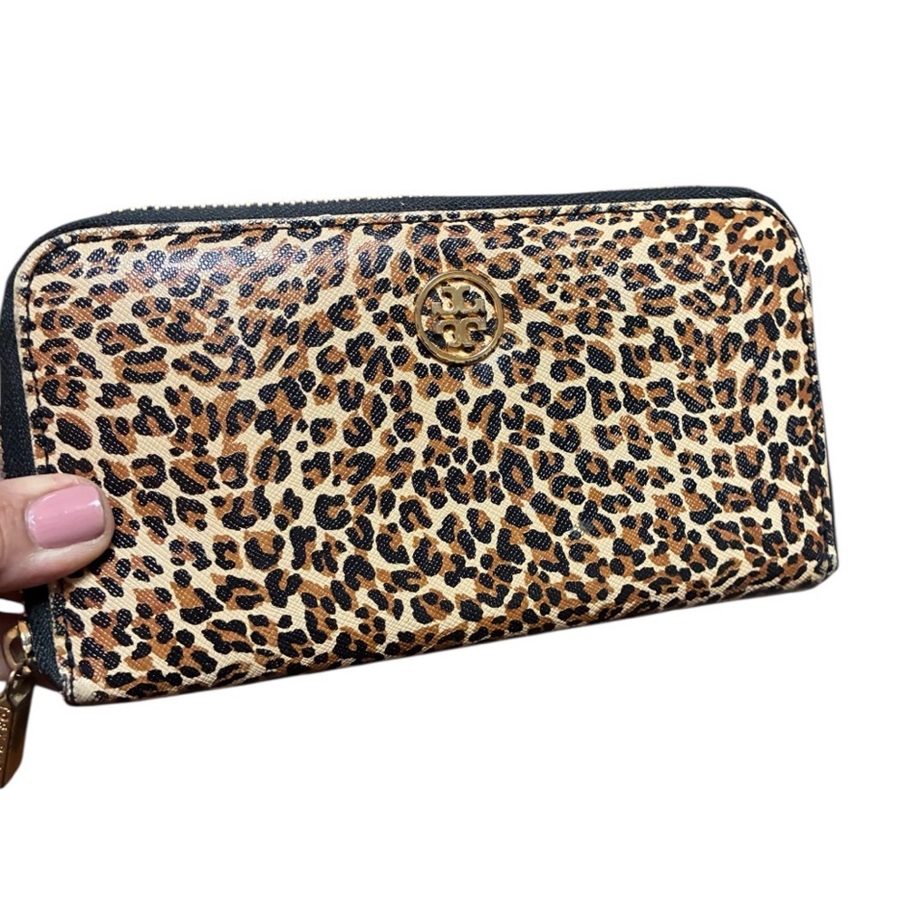 TORY BURCH Animal Print Wallet